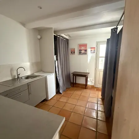 Mazet Provencal Lunel (Herault)