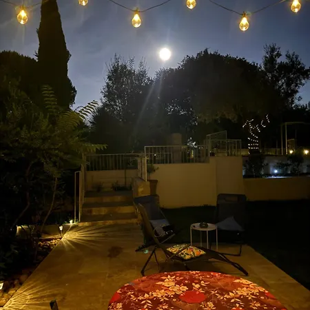 Mazet Provencal Lunel (Herault)