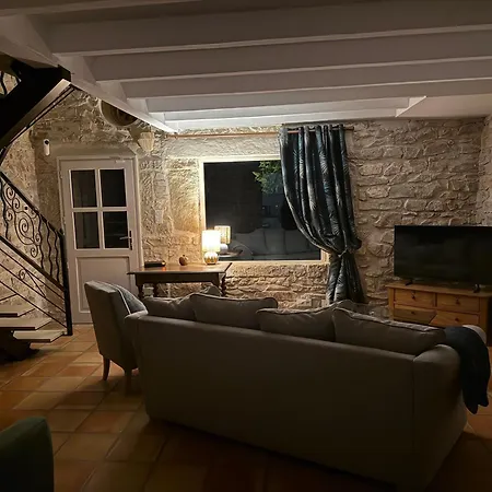 Mazet Provencal 度假居 *
